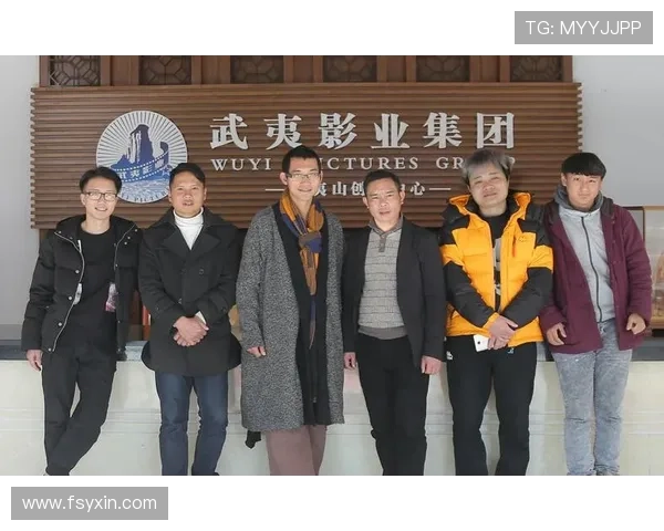 西班牙人俱乐部历史辉煌与挑战并存 走向新辉煌的未来展望 西班牙人俱乐部历史辉煌与挑战并存 走向新辉煌的未来展望