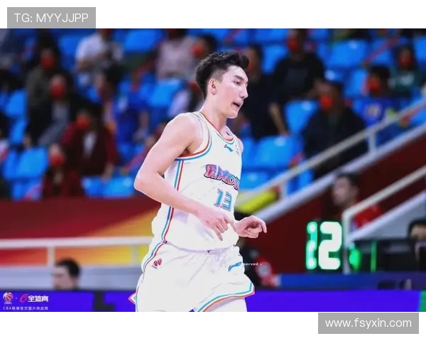 中国篮球队备战世界杯 新星崭露头角 老将携手冲击国际大赛荣耀 中国篮球队备战世界杯 新星崭露头角 老将携手冲击国际大赛荣耀